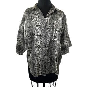 VINTAGE Happy Legs Black White Snakeskin Button-Up Boxy Short Sleeve Shirt M VTG